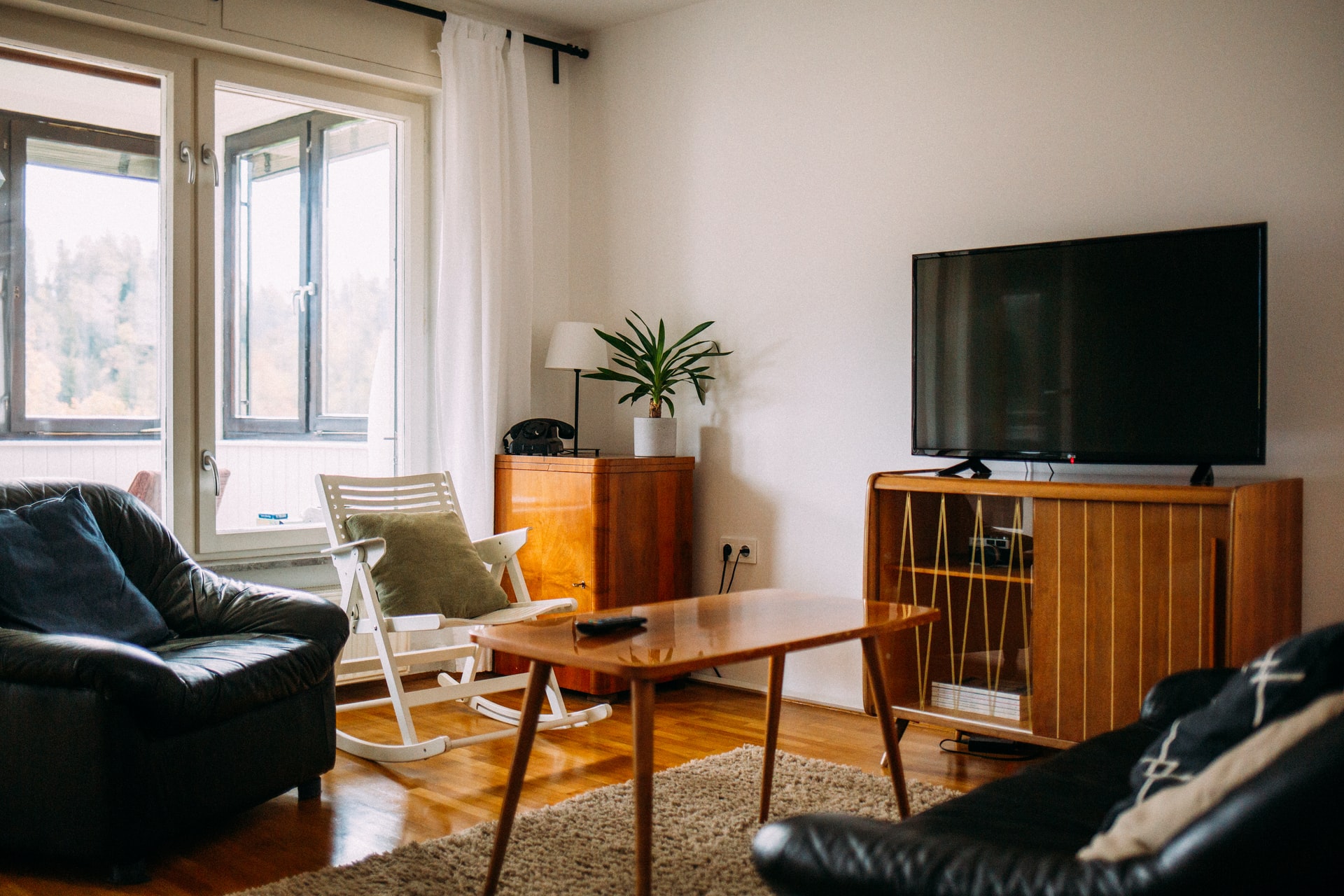 Zo richt je een woonkamer in met een klein budget